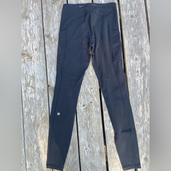 Lululemon leggings sz 4 - Picture 3 of 9